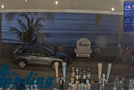 The Landing Beach Bar